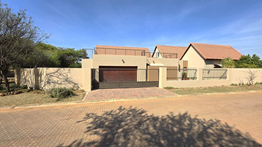 4 Bedroom Property for Sale in Leloko North West